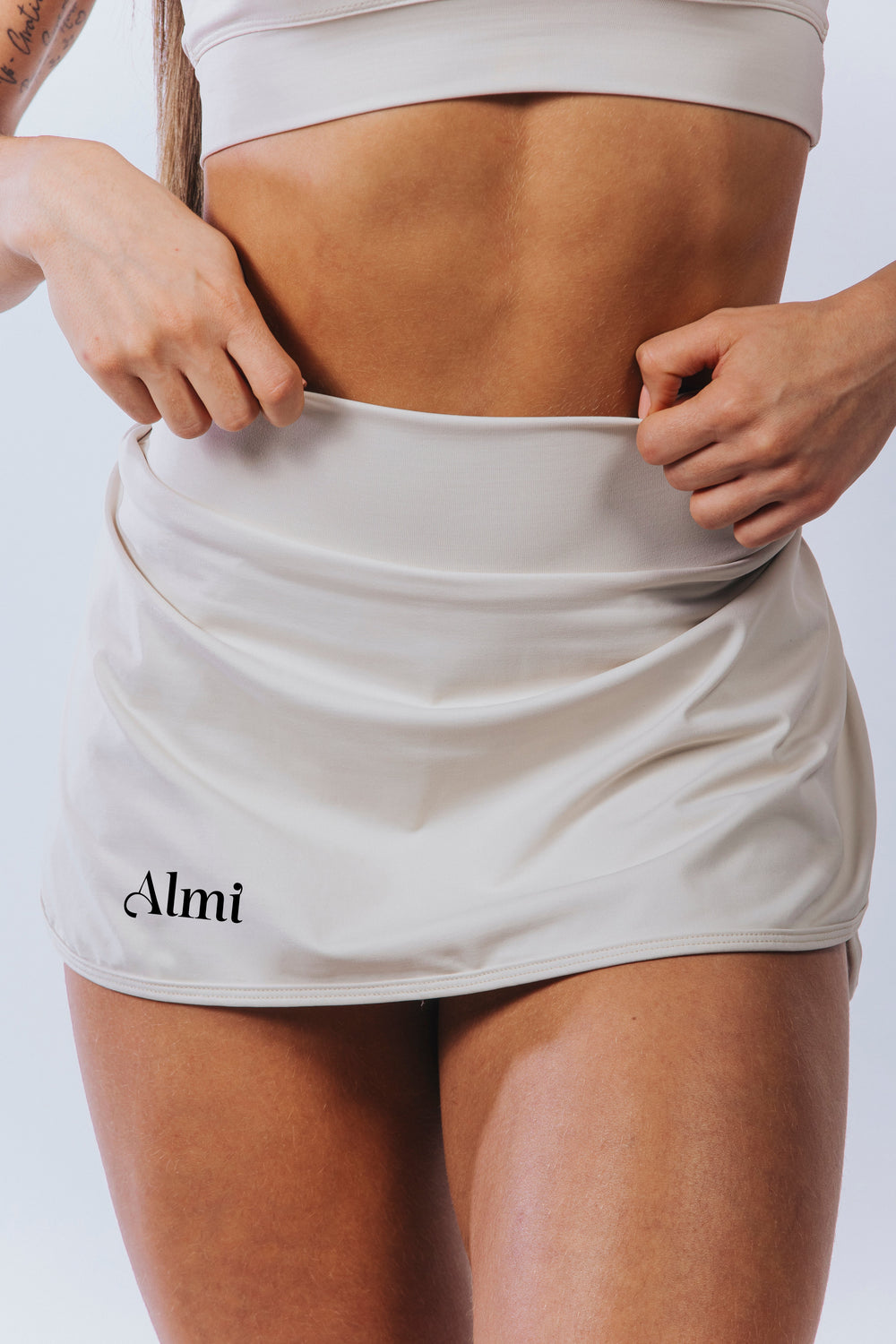 Shorts Saia Feminina